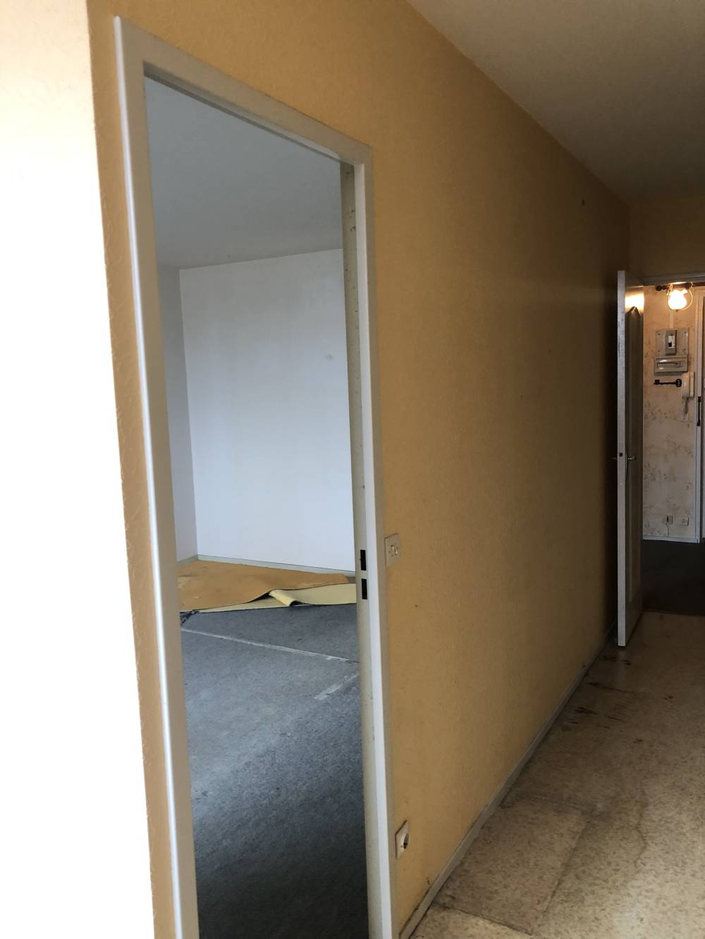 SARL TIBRICOLE  À SARAN - Rénovation appartement 9