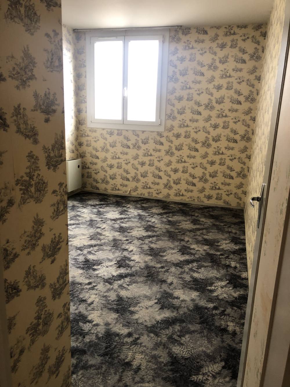 SARL TIBRICOLE  À SARAN - Rénovation appartement 12